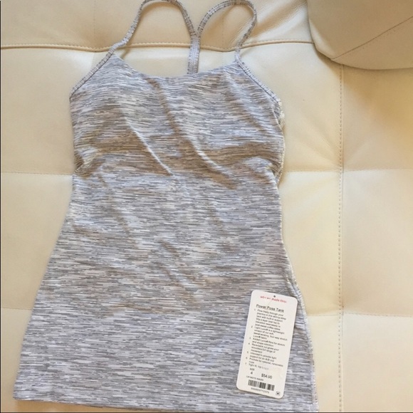 lululemon athletica Tops - NWT WAGG LULULEMON POWER POSE TANK - - Size 8 10